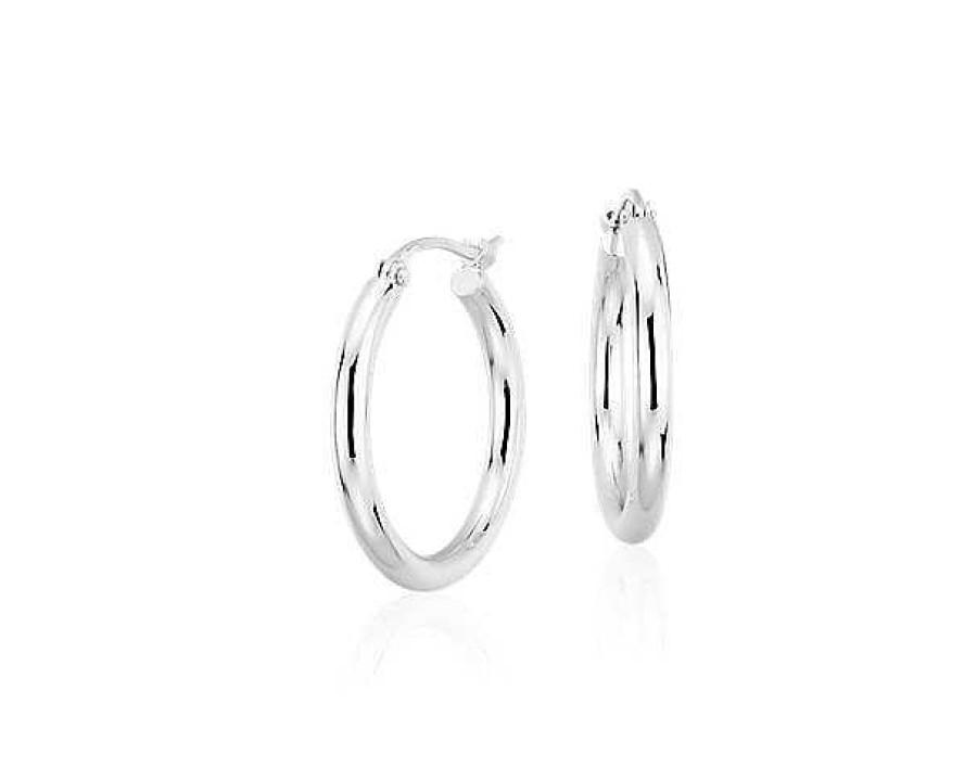 Earrings | Blue Nile 3/4" Small Hoop Earrings In Platinum (2 X 14.5 Mm)